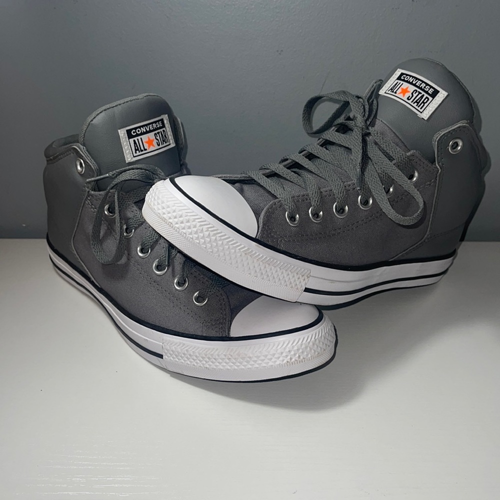 grey converse